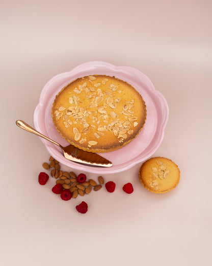 Bakewell tart almond raspberry - the happy bakery Co. 