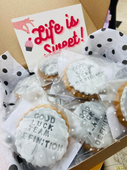 Personalised Shortbread Biscuit Cookies | Gift Postal Treats | THE HAPPY BAKERY CO. | Fondant Message